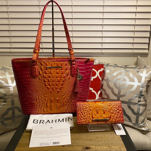 Passion Fruit 2 Piece Set - Picture 2 of 9